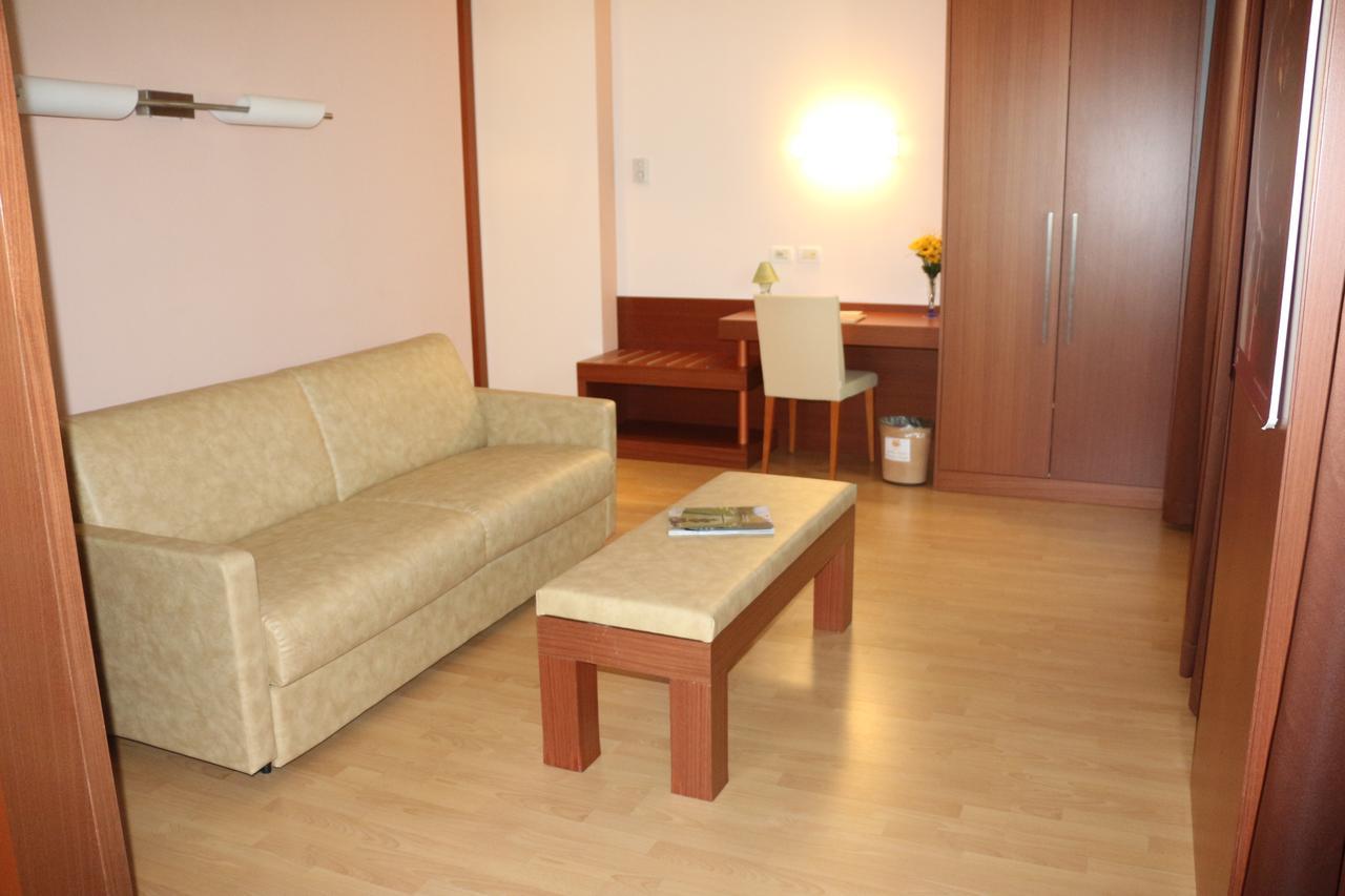 Bella Italia Palace Hotel 노바라 외부 사진